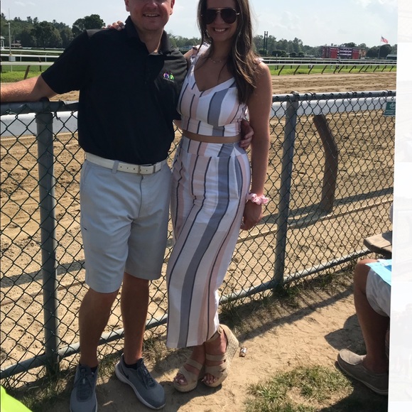 The best 2 Piece Set! - Picture 2 of 3